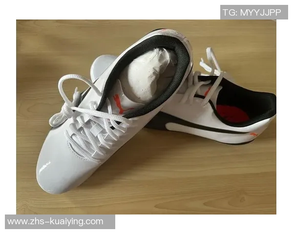 探索足球鞋实体店的魅力与选择让你在球场上尽显风采